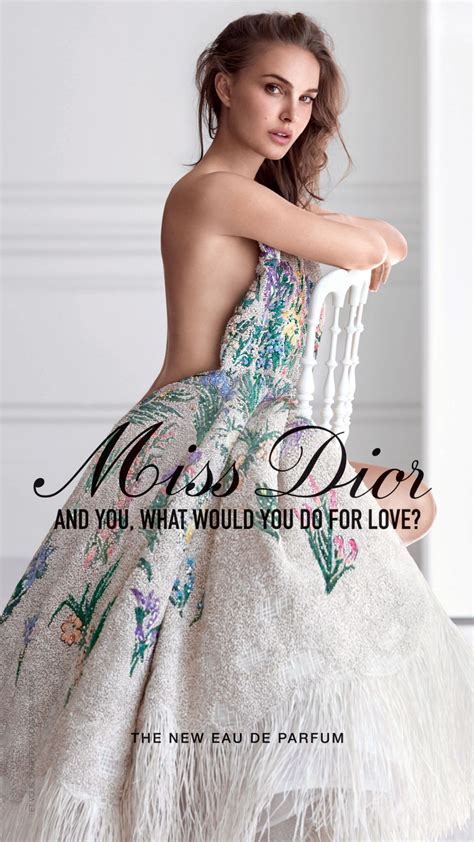 Miss Dior J'adore (Natalie Portman) .